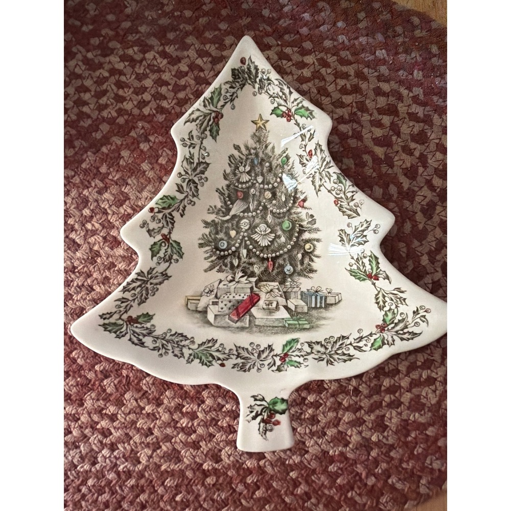Johnson Brothers Merry Christmas Tree Dish England Vintage Cream Green